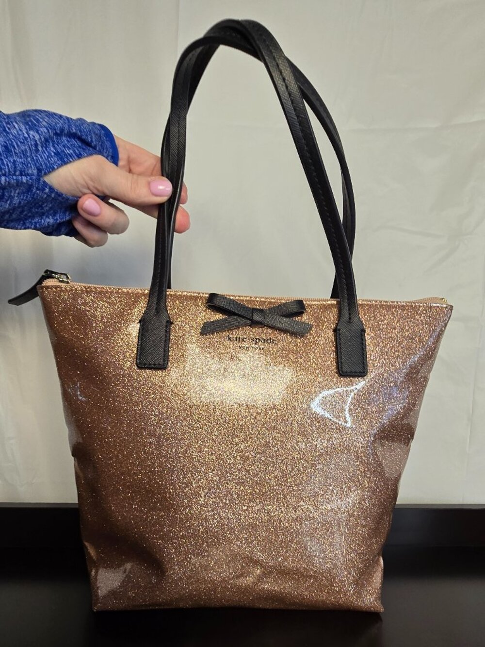 Kate Spade Mavis Street Jeralyn Tote Bag in Rose Gold Glitter in EUC